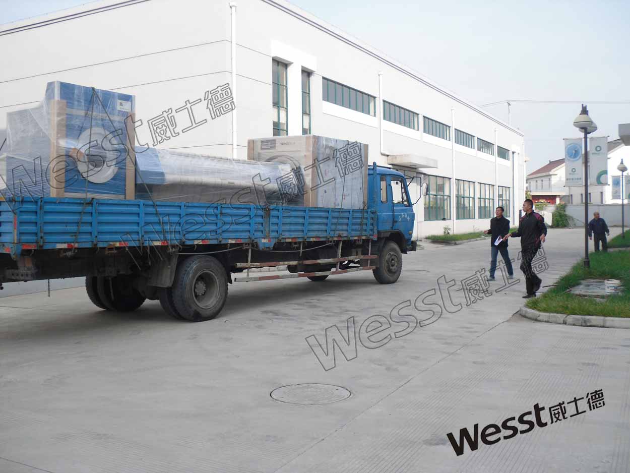 鍦鴻璁°侀厤緗礂?。鎴裤€傛睙鑻忓▉澹痙洗衣房設(shè)備緇欐?zhèn)ㄦ彁渚涚殑涓嶄粎浠呮槾楁钉桢? 閲戝崕鐑攢媧楄